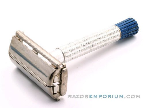 1956 B3 Gillette Blue Tip Light DE Super Speed Razor with Case