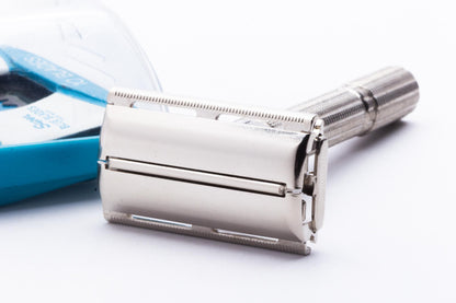 1965 K2 Gillette Slim Adjustable Double Edge Safety Razor Set | Original Condition