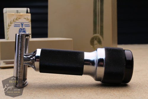 Stahly Live Blade Wind Up Vibrating DE Safety Razor - Black Handle w/ Box