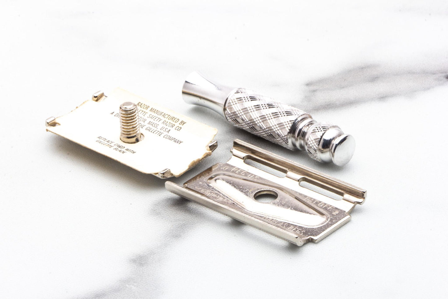 1968 N2 Gillette Ball End Tech Travel Spiral Handle Razor Set | Original Condition