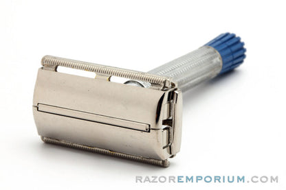 1957 Gillette Blue Tip Light Double Edge Super Speed Razor C1