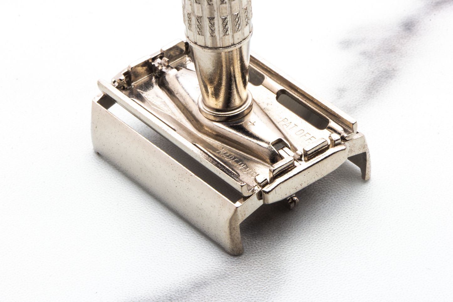 1958 D1 Gillette Heavy Red Tip Super Speed Safety Razor | Original Condition