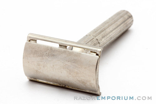 1954 Gillette '1932' Ball End Tech Safety Razor Made in Canada