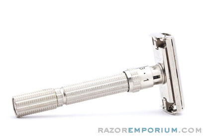 1966 Gillette Slim Adjustable DE Safety Razor L1