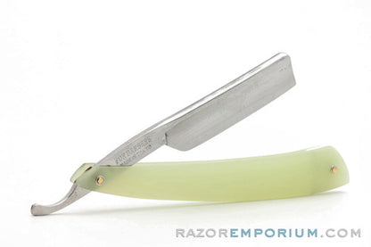 5/8" Hurricane 255 For Barbers Shave Ready Straight Razor | Tokyo, Japan