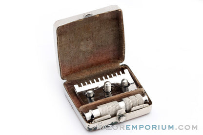 1960s German Travel Open Comb DE Safety Razor