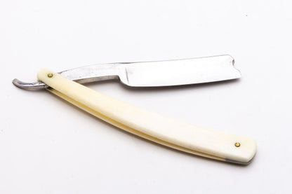 6/8 Wade & Butcher "The Celebrated" Straight Razor | Sheffield, England