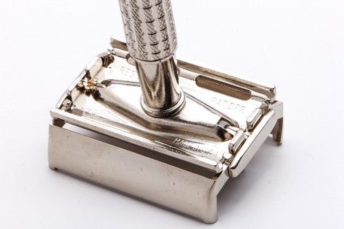 1954 Z4 Gillette Regular Flare Tip Super Speed Safety Razor Set With Case
