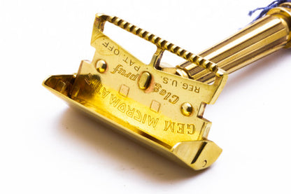 Gem 1940's Micromatic Gold Clog Pruf Single Edge Safety Razor w/ Brown Case and Blade Bank