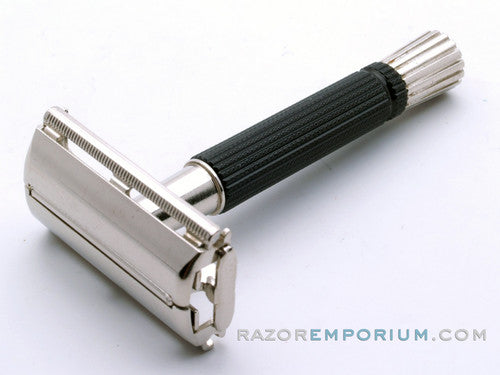 1972  S2 Gillette Black Handle Super Speed Safety Razor