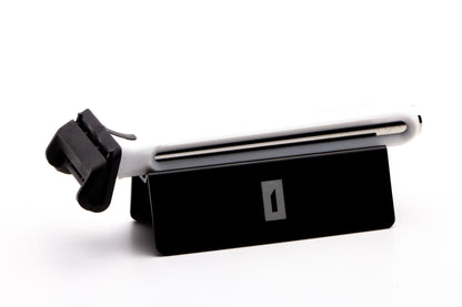 OneBlade | Core White Pivoting Single Edge Razor With Stand | Pre-Owned