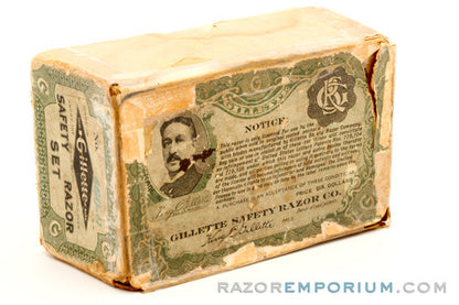 1907 Gillette Single Ring Old Type Script Logo Set in Leather Case w/ Blade Banks & Original Box