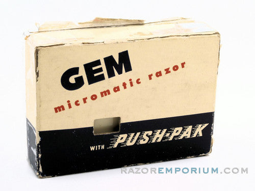 1950's Gem Micromatic "Bullet Tip" Single Edge Safety Razor w/ Box & Injector