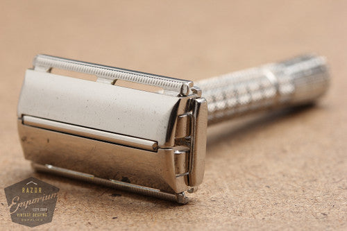 Gillette 1954 Flair Tip Super Speed (DE) Safety Razor - Z3