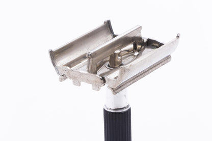 1968 P1 Gillette Black Handle Flare Tip Super Speed Safety Razor | Original Condition