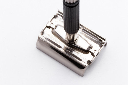 1955 Gillette Black Handle Super Speed Safety Razor W1