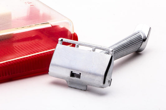 1940's Gem Flip-Top Single Edge Safety Razor Set | Original Condition