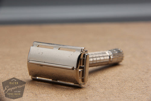 Gillette 1957 Regular Super Speed Safety Razor - C4