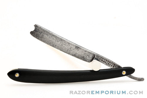 4/8" Garantie 52 Barber's Notch Straight Razor | Solingen, Germany
