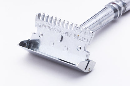 1940's Gem Micromatic "Bullet Tip" Single Edge Safety Razor Set | Original Condition