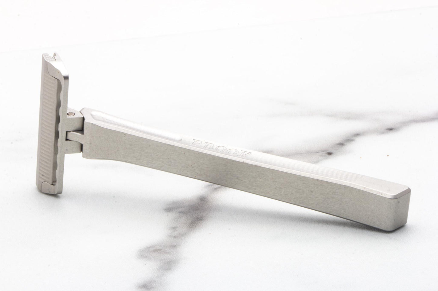 Proof | Benchmark 2.0 Single Edge Safety Razor