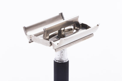 1971 R2 Gillette Black Handle Super Speed Double Edge Safety Razor | Original Condition