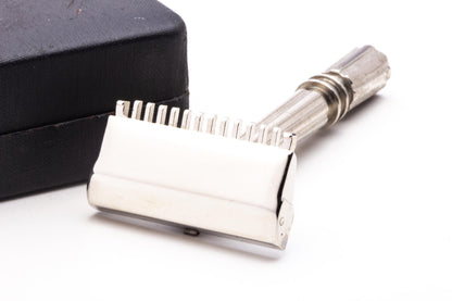1940 Gem Micromatic "Bullet Tip" Single Edge Safety Razor Set | Original Condition