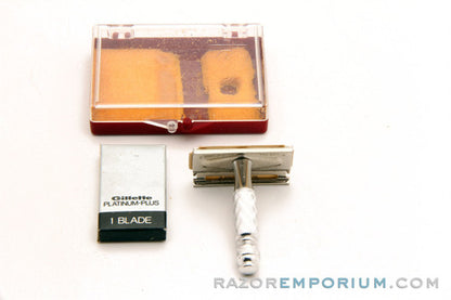 1970 Gillette Mini Ball End Tech 3 Piece DE Razor w/ Case and Blade - P4