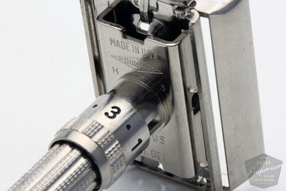 Gillette 1962 Slim Adjustable Double Edge Safety Razor