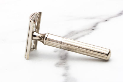 1947-51 Gillette Fat Handle Tech Thee Piece Double Edge Safety Razor Set | Original Condition