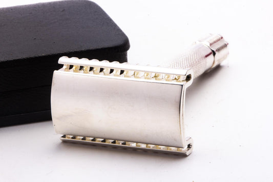 1920s Myatt "Daymark" Double Edge Safety Razor Set | Original Condition