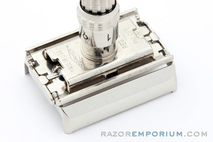 1965 Gillette Slim Adjustable TTO DE Safety Razor K1