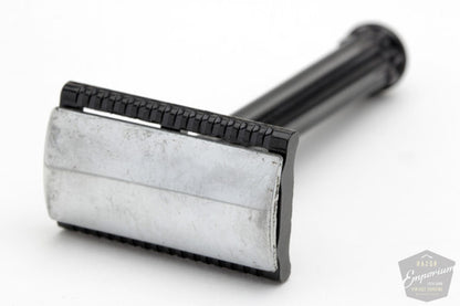 1940's Star WWII Era Double Edge Safety Razor Set