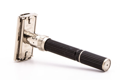 1973 Gillette T1 Super Adjustable 84 Safety Razor