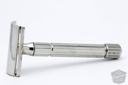 1978 Gillette Y2 Psycho Tech DE Safety Razor with Key