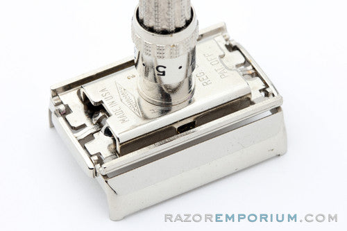 1962 Gillette H2 Slim Adjustable TTO DE Safety Razor