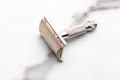 1967 M3 Gillette Travel Tech Etched Logo Double Edge Safety Razor | Original Condition