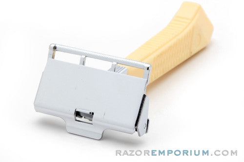 1960's GEM Featherweight Single Edge Razor