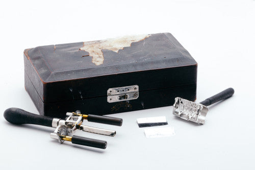 Kampfe Bros. 1900's Star Single Edge Safety Razor and Strop Kit