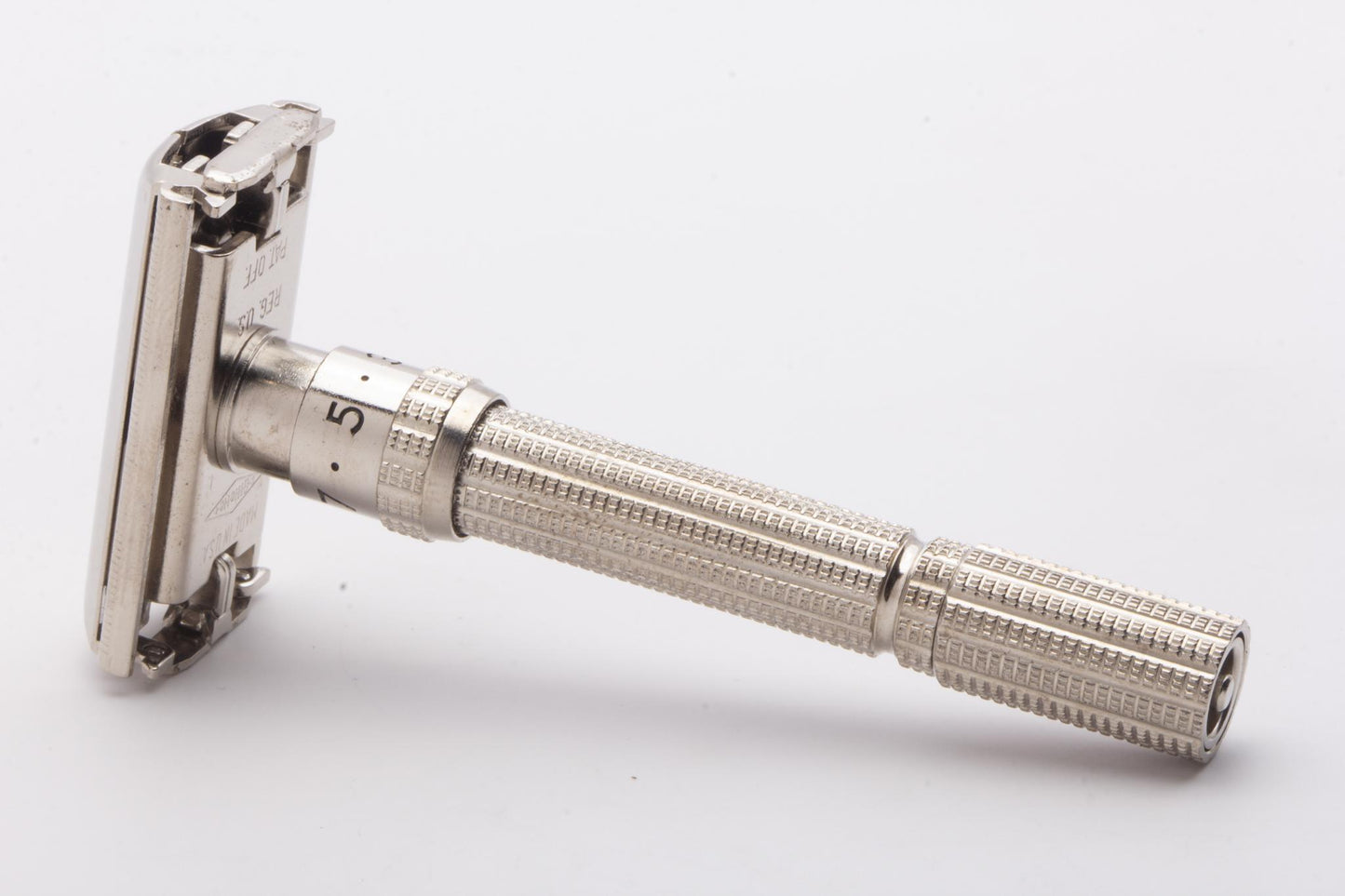 1964 L1 Gillette Slim Adjustable TTO Double Edge Safety Razor Set |  Original Condition