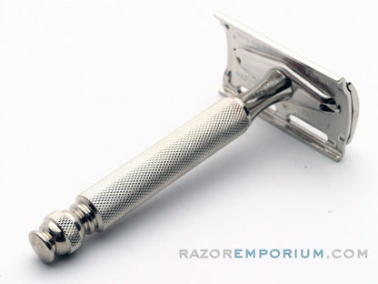 1957 C2 Gillette Ball End Tech DE Razor in Original Red Box w/ Blades