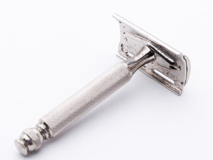 1956 B4 Gillette Ball End Tech 3 Piece Double Edge Safety Razor