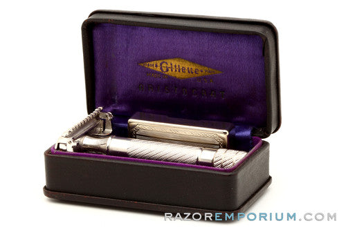 1948 Gillette Aristocrat No. 15 DE Safety Razor w/ Case & Blades| Made in England