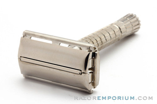 1954 Gillette Flare Tip Super Speed Safety Razor Z3