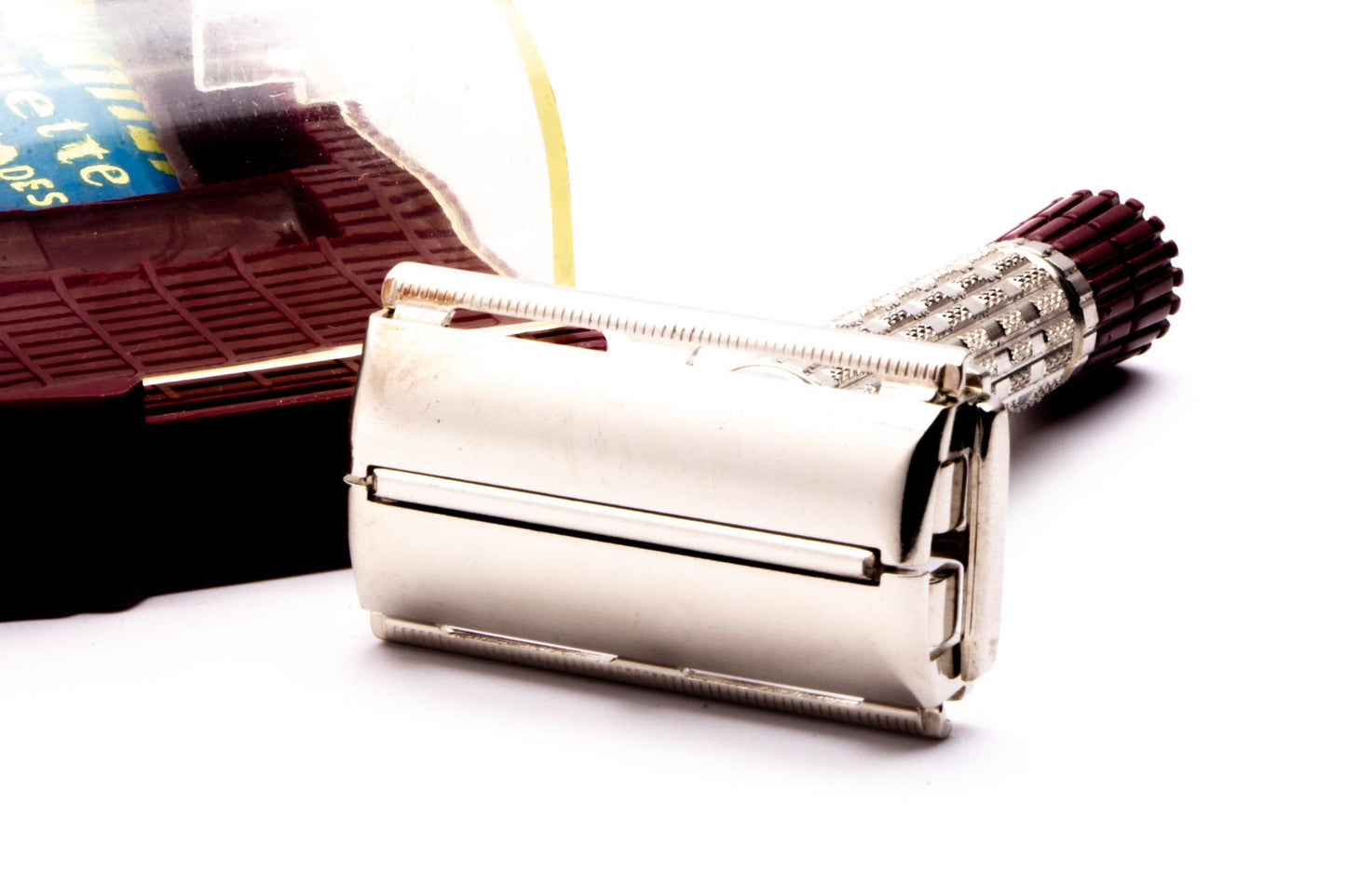1959 E1 Gillette Heavy Red Tip DE Super Speed Safety Razor Set | Original Condition