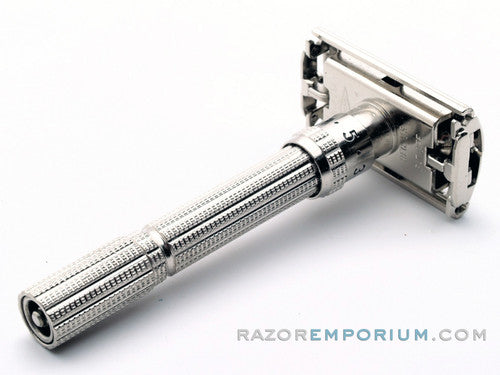 1966 L4 Gillette Slim Adjustable Safety Razor Nickel w/ Black Case & Blade Bank