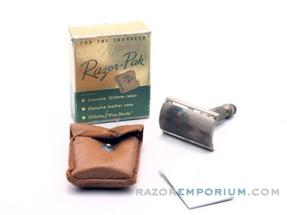1956 B1 Gillette Tech Travel DE Safety Razor Set