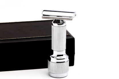 1940s Stahly Live Blade Wind-Up Vibrating DE Safety Razor With Case