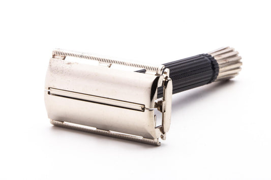 1975 V4 Gillette Black Handle Flare Tip Super Speed Safety Razor | Original Condition