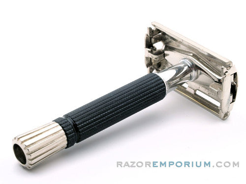 1969 O4 Gillette Black Handle Super Speed Safety Razor